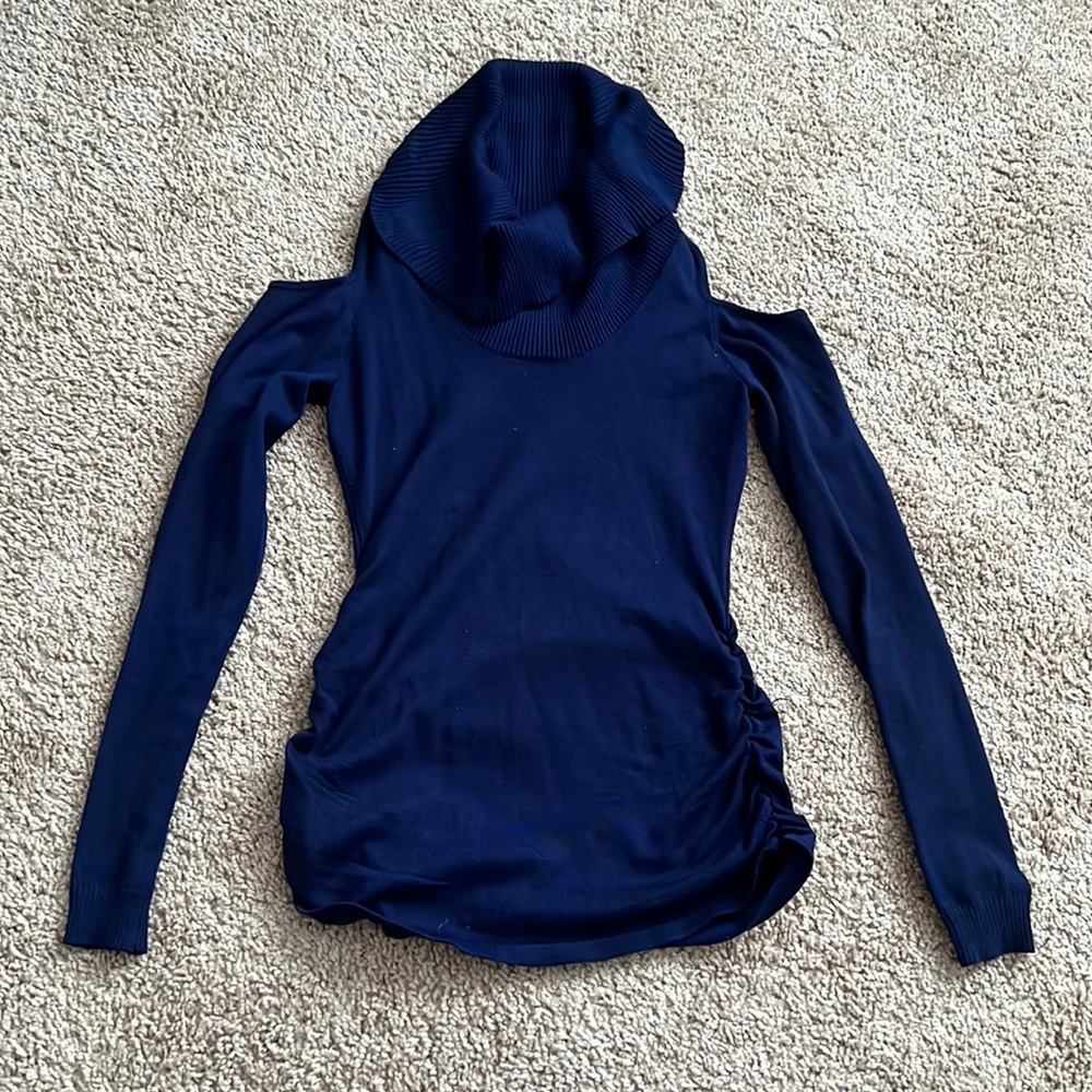 XS cold should soft blue turtle neck